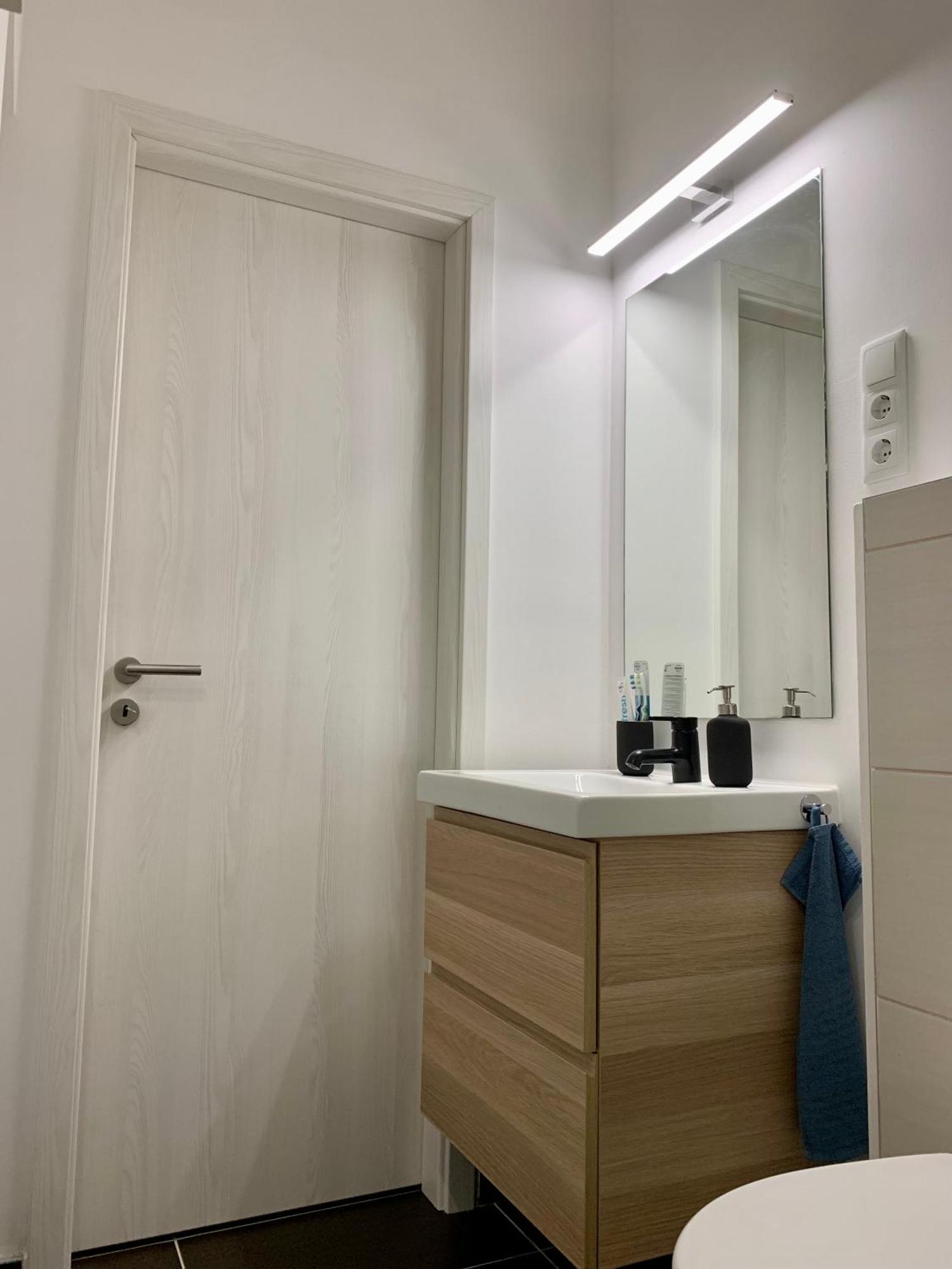 Appartamento Nuovo Casa Sopron Esterno foto