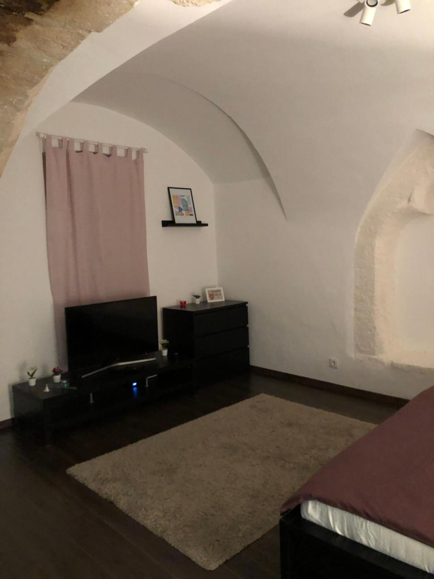 Appartamento Nuovo Casa Sopron Esterno foto